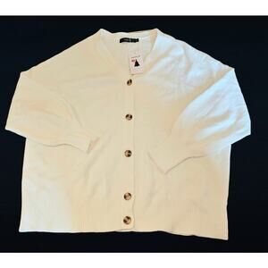 NWT Zesica Button Sweater Womens Cardigan White Size Large Viscose Blend (619)